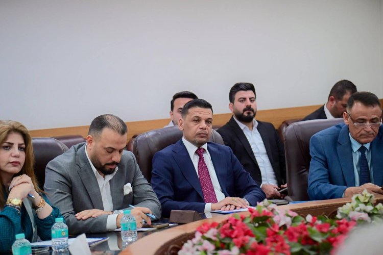 مركز البوصلة للحوار والدراسات B.C.D.S يعقدُ جلسة نقاشية مفتوحة في بغداد حول أولويات المنهاج الحكومي في المرحلة المقبلة : الاقتصاد والعلاقات الدولية